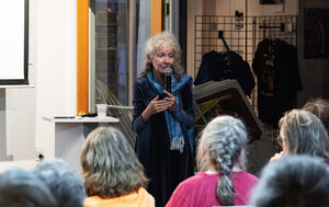 Kathy Kelly has traveled to Iraq and Afghanistan with members of the Syracuse Peace Council. Focusing on the upcoming Merchants of Death War Crimes Tribunal and the war in Ukraine, her talk urged the audience to think about the anti-war movement.
